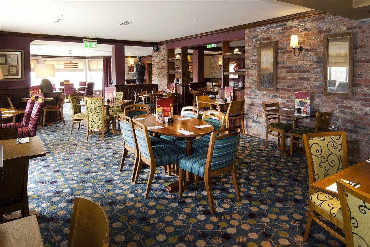 Premier Inn Bedford South Kempston Exterior foto